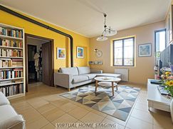 Casa Bi/Trifamiliare in Residenziale