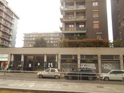 Negozio/Locale commerciale in Commerciale