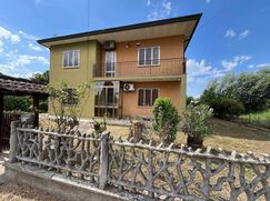 Casa indipendente in Residenziale
