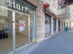 Negozio/Locale commerciale in Commerciale