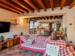 Casa Bi/Trifamiliare in Residenziale
