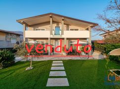 Villa in Residenziale