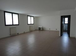 Ufficio in Commerciale