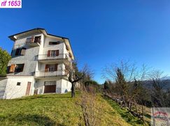 Casa Bi/Trifamiliare in Residenziale