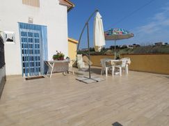Casa Bi/Trifamiliare in Residenziale