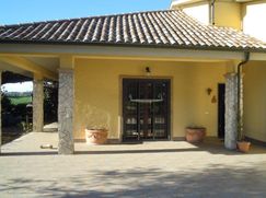 Casa Bi/Trifamiliare in Residenziale