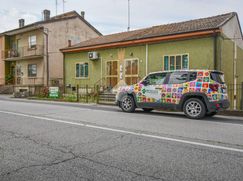 Casa Bi/Trifamiliare in Residenziale