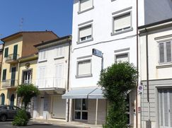 Negozio/Locale commerciale in Commerciale