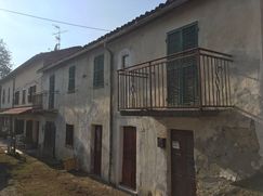 Casa Bi/Trifamiliare in Residenziale