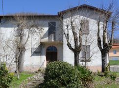 Casa Bi/Trifamiliare in Residenziale
