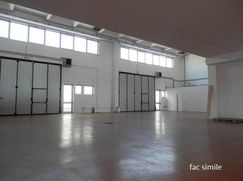 Capannone in Commerciale