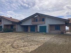 Casa Bi/Trifamiliare in Residenziale