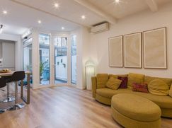 Casa Bi/Trifamiliare in Residenziale