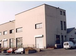 Negozio/Locale commerciale in Commerciale