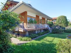 Casa Bi/Trifamiliare in Residenziale