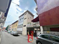 Capannone in Commerciale