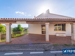 Casa Bi/Trifamiliare in Residenziale