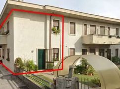 Casa Bi/Trifamiliare in Residenziale