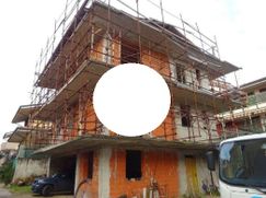 Casa Bi/Trifamiliare in Residenziale