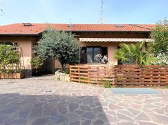 Casa indipendente in Residenziale