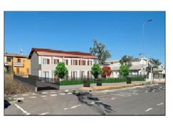 Casa Bi/Trifamiliare in Residenziale