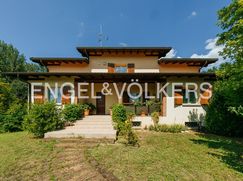 Villa in Residenziale