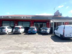 Negozio/Locale commerciale in Commerciale