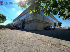 Negozio/Locale commerciale in Commerciale