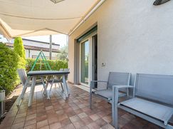 Casa Bi/Trifamiliare in Residenziale