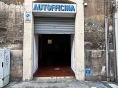 Negozio/Locale commerciale in Commerciale