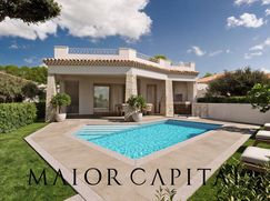 Casa Bi/Trifamiliare in Residenziale