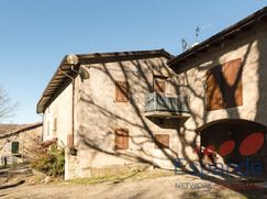 Casa Bi/Trifamiliare in Residenziale