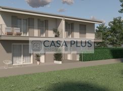 Casa Bi/Trifamiliare in Residenziale