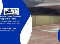 Box/posto auto in Residenziale