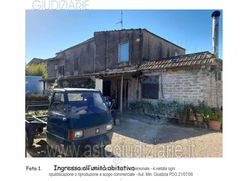 Rustico/Casale in Residenziale