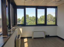 Ufficio in Commerciale