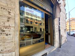 Negozio/Locale commerciale in Commerciale
