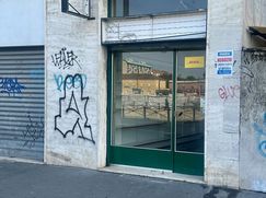 Negozio/Locale commerciale in Commerciale