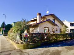 Villa in Residenziale