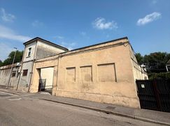 Capannone in Commerciale