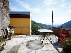 Casa Bi/Trifamiliare in Residenziale