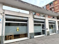 Negozio/Locale commerciale in Commerciale