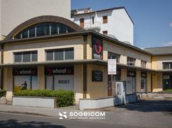 Negozio/Locale commerciale in Commerciale