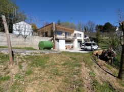 Casa Bi/Trifamiliare in Residenziale