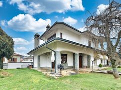 Villa in Residenziale