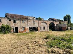 Rustico/Casale in Residenziale