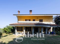 Villa in Residenziale