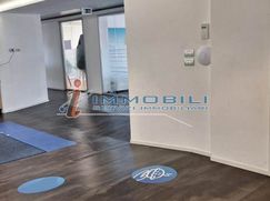 Ufficio in Commerciale