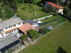 Casa Bi/Trifamiliare in Residenziale