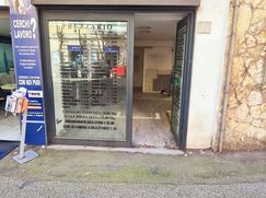 Negozio/Locale commerciale in Commerciale